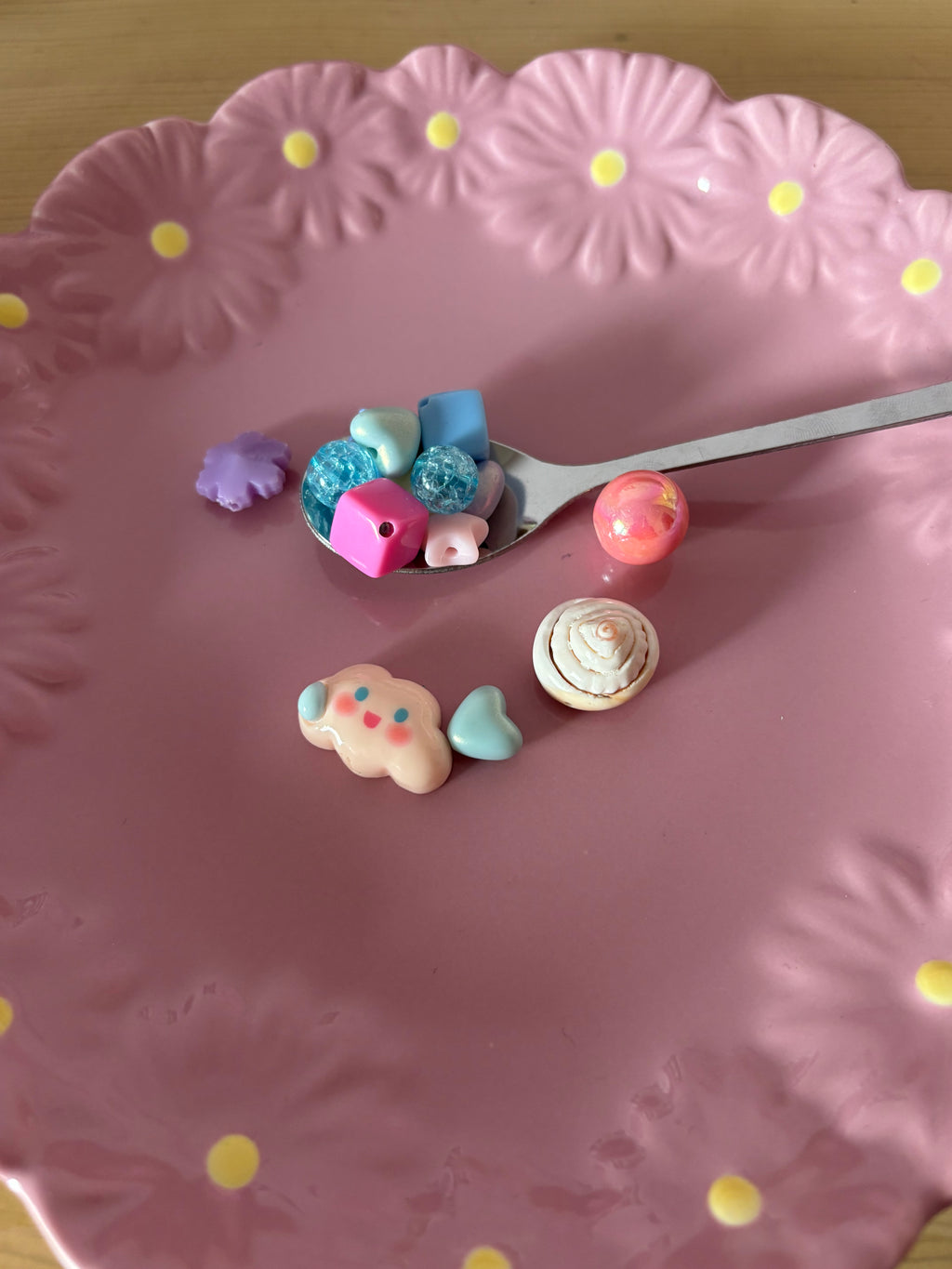Scoop Charm
